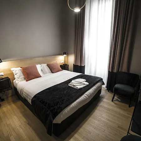 Suitelifetrevi 4*